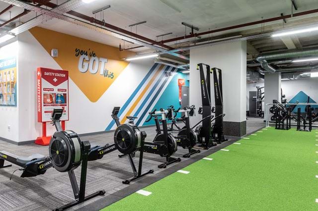 Londonmonument202208 123