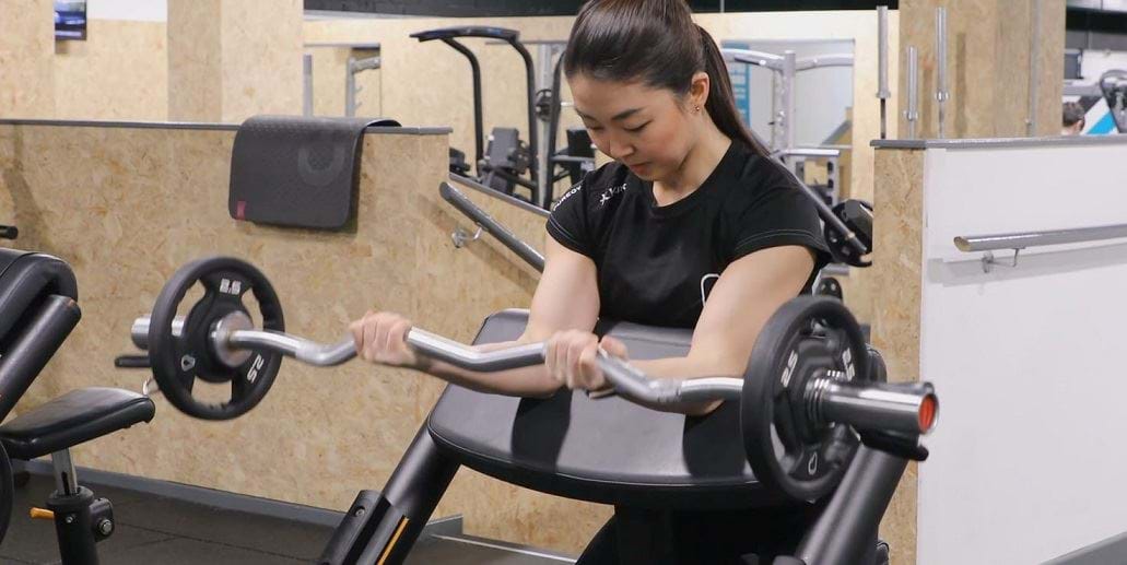 Preacher curls