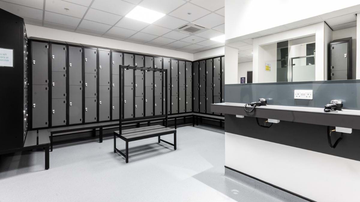 PureGym changing room