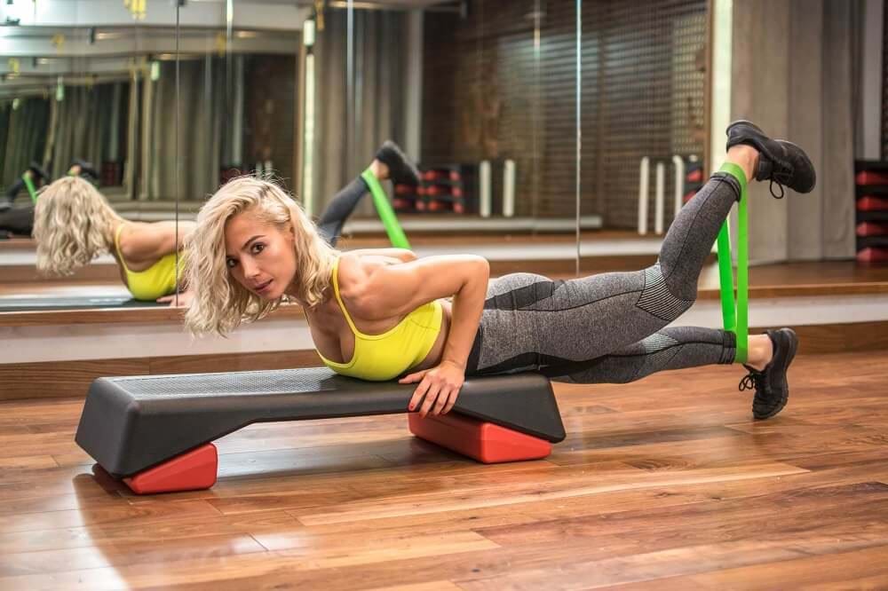 How to do banded hamstring curls