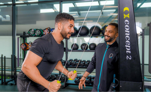 Following a workout routine is also one of the best ways to see progress over time as it allows you to spend time working on your form and increasing the weight or reps each week. Known as progressive overload, this helps to continually challenge the muscles which is key for muscle growth.
